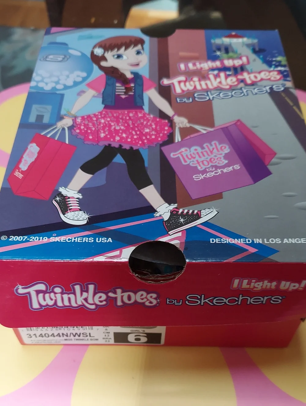 Skechers Twinkle Toes Kids Light-Up Sneaker Box - Sz 7